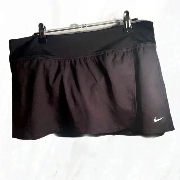 The Nike Core casual back pckt athletic beach black Swimsuit short Board skirt L - Picture 2 of 3